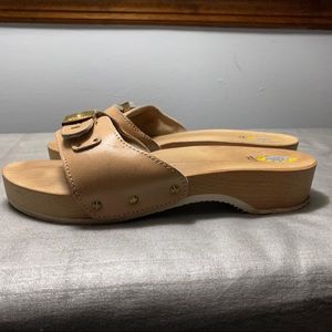 The Original Dr Scholls Wooden sandal slide